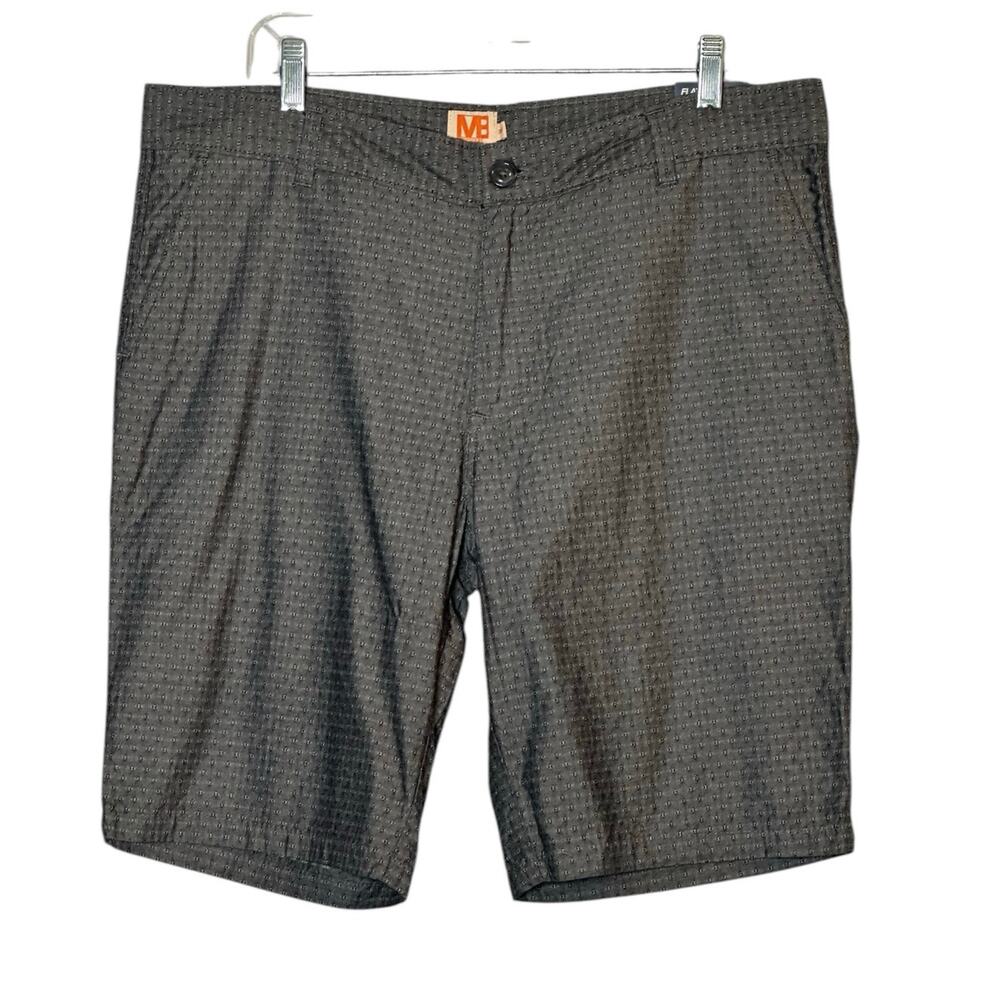 Michael Brandon men gray dots flat front shorts size 36
